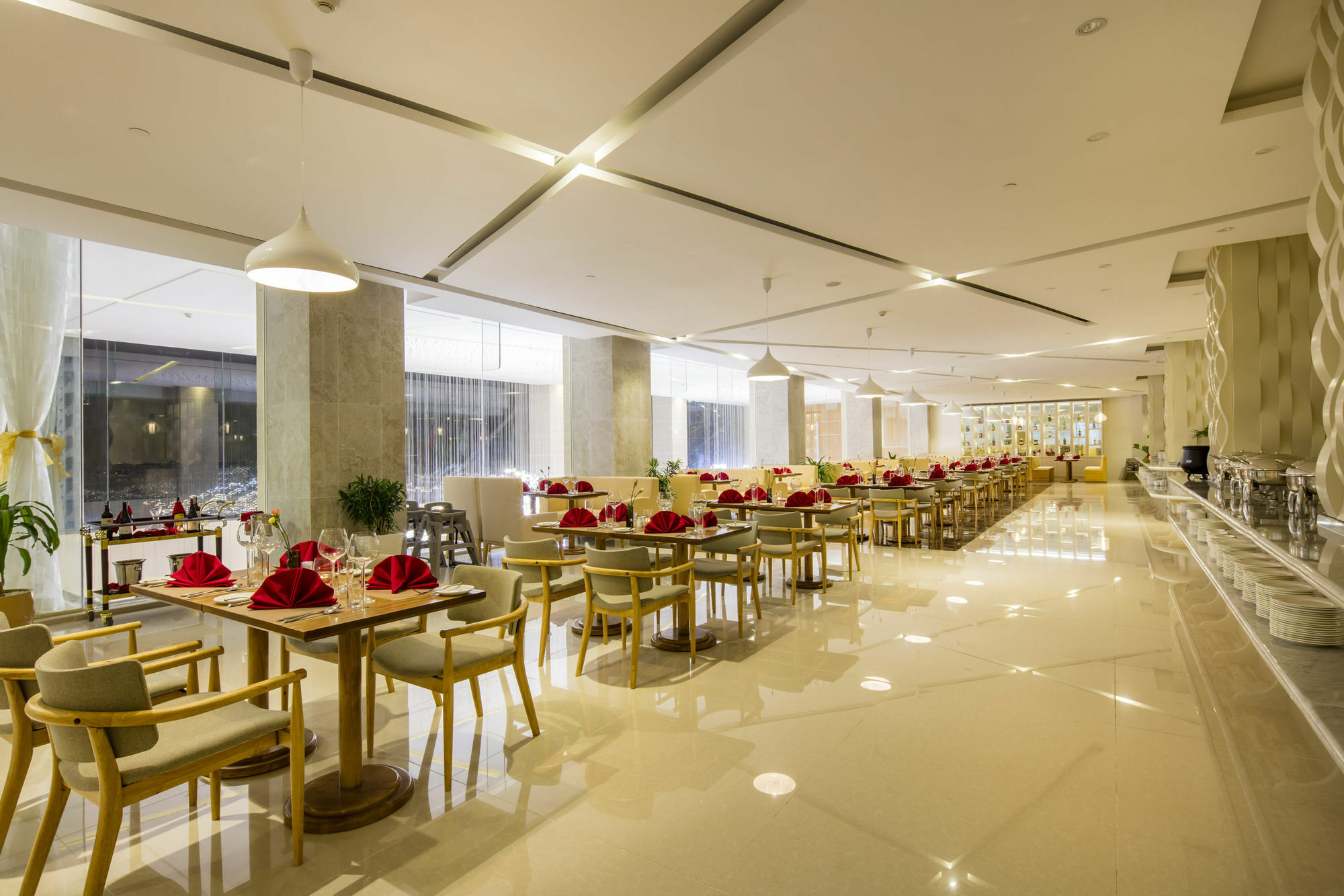 Diamond Bay Hotel Nha Trang Exterior photo